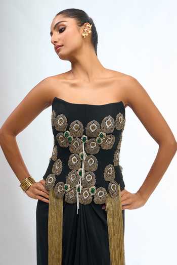 Anamika Khanna Black Beads, Zari, Tassels Bandeau Neck Embroidered Corset And Skirt Set at Aza Fashions Anamika Khanna_Black Beads, Zari, Tassels Bandeau Neck Embroidered Corset And Skirt Set _at_Aza_Fashions