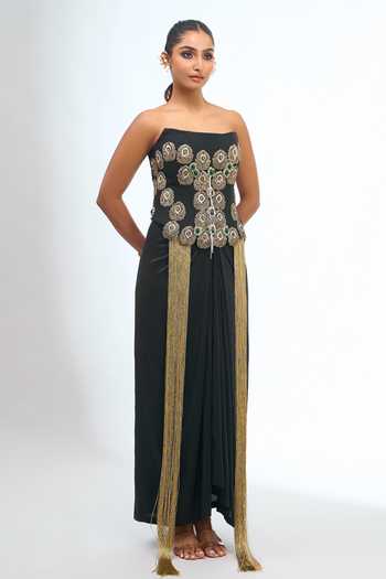 Shop Anamika Khanna Black Beads, Zari, Tassels Bandeau Neck Embroidered Corset And Skirt Set Shop_Anamika Khanna_Black Beads, Zari, Tassels Bandeau Neck Embroidered Corset And Skirt Set