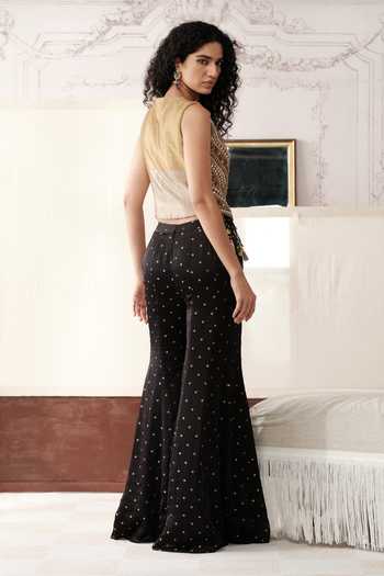 Basanti Kapde aur Koffee Liquid Gold & Obsidian Embroidered Jacket With Sharara 