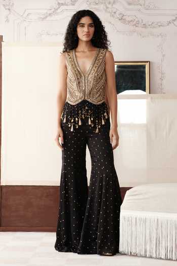Basanti Kapde aur Koffee Liquid Gold & Obsidian Embroidered Jacket With Sharara 