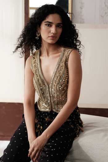 Buy_Basanti Kapde aur Koffee_Gold Crepe, Satin V-neck Liquid And Obsidian Embroidered Jacket With Sharara 