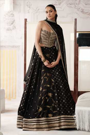 Basanti Kapde aur Koffee_Black Silk, Georgette Sweetheart Neck Midnight Alchemy Floral Motif Lehenga Set _at_Aza_Fashions
