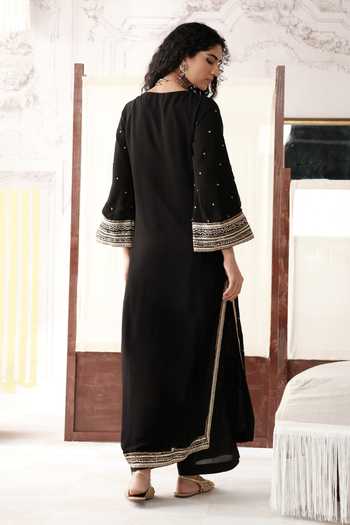Basanti Kapde aur Koffee Reyna Embroidered Kurta & Palazzo Set