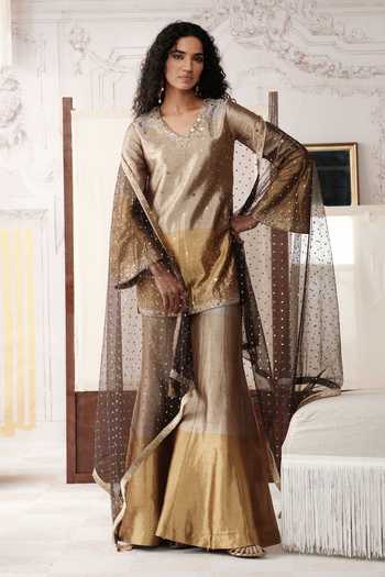 Basanti Kapde aur Koffee The Champagne Dusk Embroidered Kurta Sharara Set 