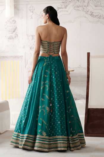 Basanti Kapde aur Koffee Royal Teal Embroidered Lehenga Set