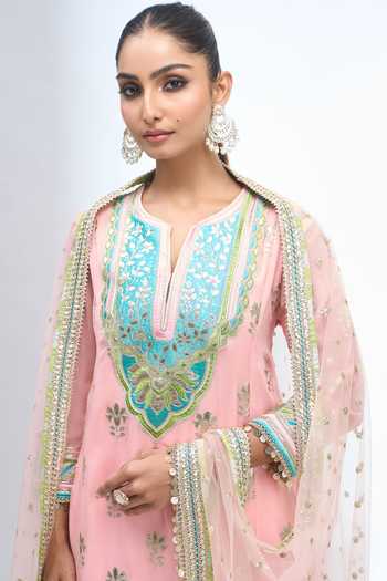 Gopi Vaid Pink Split V-neck Embroidered Kurta Salwar Set at Aza Fashions Gopi Vaid_Pink Split V-neck Embroidered Kurta Salwar Set _at_Aza_Fashions