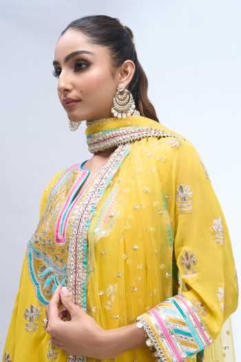 Shop Gopi Vaid Yellow Split V-neck Embroidered Kurta Salwar Set Shop_Gopi Vaid_Yellow Split V-neck Embroidered Kurta Salwar Set