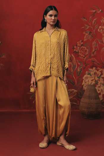 Buy Twenty Nine Yellow Silk Collared Neck A-line High Low Bandhani Shirt Buy_Twenty Nine_Yellow Silk Collared Neck A-line High Low Bandhani Shirt