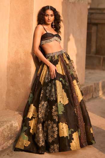 Buy Bhumika Sharma Black Organza Sweetheart Neck Rosie Print Lehenga Set Online at Aza Fashions Buy_Bhumika Sharma_Black Organza Sweetheart Neck Rosie Print Lehenga Set _Online_at_Aza_Fashions