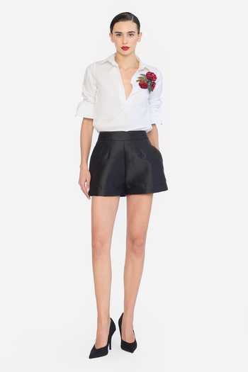 Gauri & Nainika White Cotton Collared Neck Botanical Embroidered Shirt at Aza Fashions Gauri & Nainika_White Cotton Collared Neck Botanical Embroidered Shirt _at_Aza_Fashions