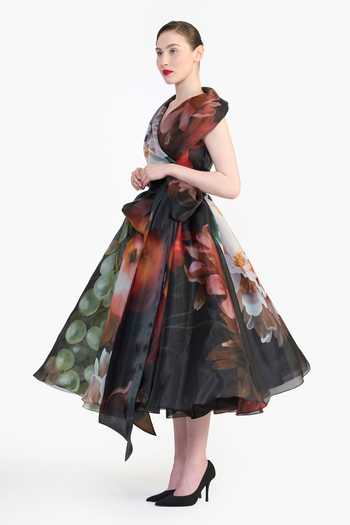 Buy Gauri & Nainika Black Organza Shawl Neck Printed Wrap Dress With Belt Online at Aza Fashions Buy_Gauri & Nainika_Black Organza Shawl Neck Printed Wrap Dress With Belt _Online_at_Aza_Fashions