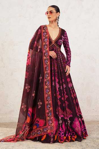 Buy_Miku Kumar_Wine Georgette V-neck Ishya Printed Anarkali With Dupatta _Online_at_Aza_Fashions