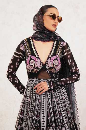 Buy_Miku Kumar_Black Georgette V-neck Velora Printed Anarkali With Dupatta _Online_at_Aza_Fashions