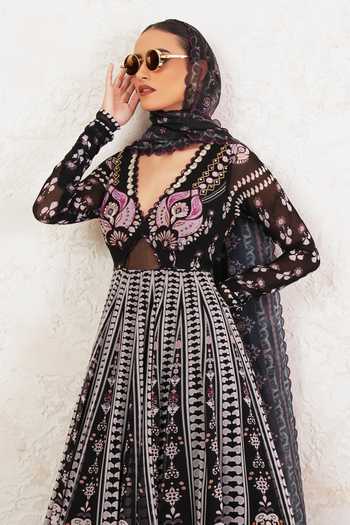 Buy_Miku Kumar_Black Georgette V-neck Velora Printed Anarkali With Dupatta 
