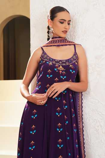 Buy_Miku Kumar_Purple Crepe Scoop Neck Devra Geometric Print Anarkali Set _Online_at_Aza_Fashions