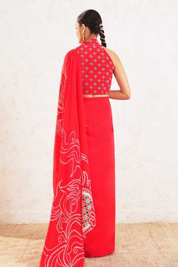 Miku Kumar_Red Crepe Halter Neck Ishiya Printed Pre-draped Saree With Blouse _at_Aza_Fashions