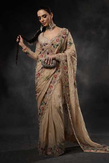 Buy_Miku Kumar_Beige Organza Sweetheart Neck Veda Pre-draped Saree With Embroidered Blouse _Online_at_Aza_Fashions
