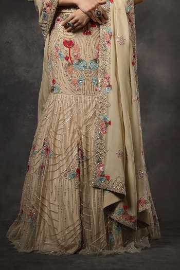 Miku Kumar Beige Organza, Net Sweetheart Neck Ruhani Embroidered Lehenga Set at Aza Fashions Miku Kumar_Beige Organza, Net Sweetheart Neck Ruhani Embroidered Lehenga Set _at_Aza_Fashions