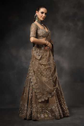 Buy_Miku Kumar_Brown Net Sweetheart Neck Nayika Embroidered Lehenga Set _Online_at_Aza_Fashions