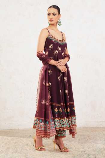 Buy_Miku Kumar_Brown Crepe Scoop Neck Lavya Floral Print Anarkali Set _Online_at_Aza_Fashions