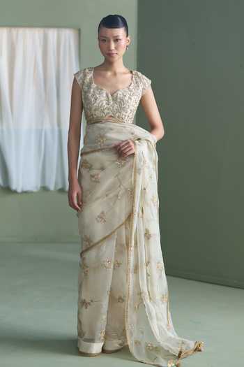 Summer By Priyanka Gupta Cassia Dori Embroidered Saree With Blouse