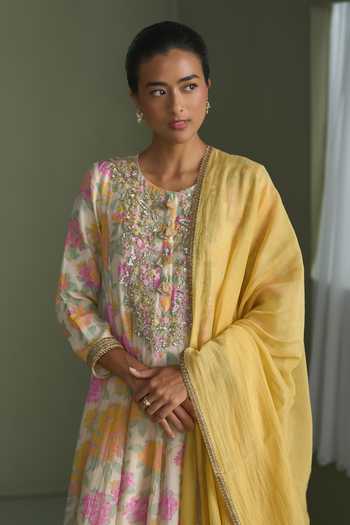 Summer By Priyanka Gupta_Multi Color Chanderi Round Neck Cassia Printed Anarkali Set _at_Aza_Fashions