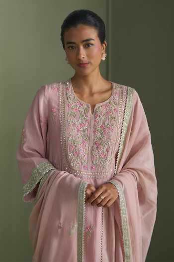 Shop_Summer By Priyanka Gupta_Pink Chanderi Round Neck Alice Dori Embroidered Kurta Set _Online_at_Aza_Fashions