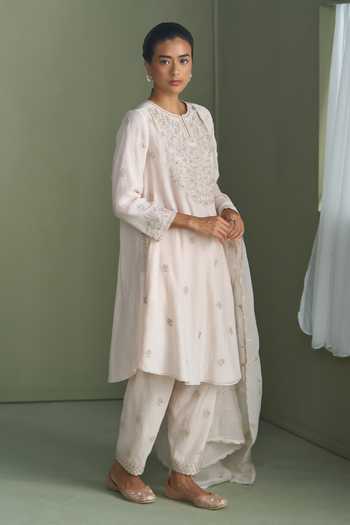 Summer By Priyanka Gupta Clara Dori Embroidered Kurta Set