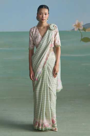 Summer By Priyanka Gupta_Green Chanderi V-neck Lucy Printed Saree With Blouse _Online_at_Aza_Fashions