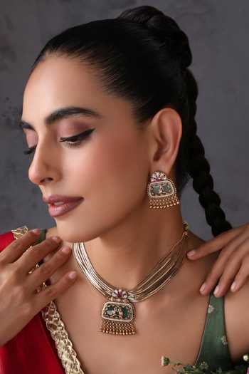 Swabhimann Mint Stone Studded Pendant Necklace Set 
