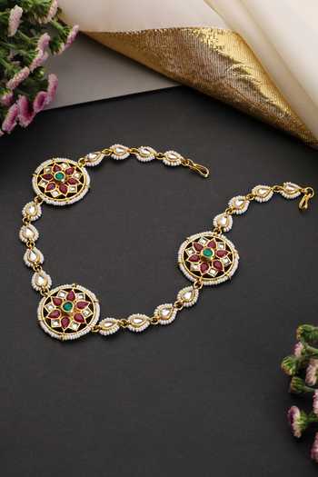 Swabhimann Kundan Embellished Mathapatti 