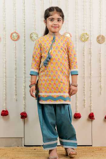 Buy_Tiny Colour_Yellow Cotton, Cambric Floral Print Kurta And Salwar Set _Online_at_Aza_Fashions