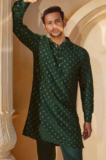 Buy SPRING BREAK X AZA Emerald Green Cotton Sequins, Embroidery Geometric Kurta Set Buy_SPRING BREAK X AZA_Emerald Green Cotton Sequins, Embroidery Geometric Kurta Set