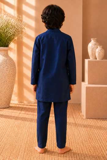 LA Dee DA Origami Bird Embroidered Kurta Set 