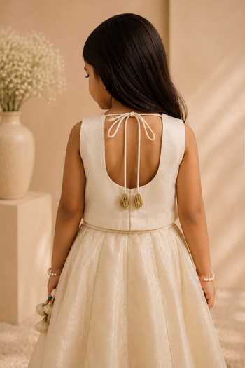 LA Dee DA Folklore Embroidered Blouse & Lehenga Set 