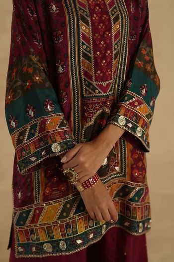 Shop Begum Maroon Silk Mandarin Collar, Yes Chokar Sharara Set Shop_Begum_Maroon Silk Mandarin Collar, Yes Chokar Sharara Set