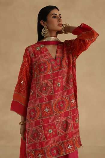 Shop Begum Pink Silk V-neck Kutch Kurta Sharara Set Shop_Begum_Pink Silk V-neck Kutch Kurta Sharara Set