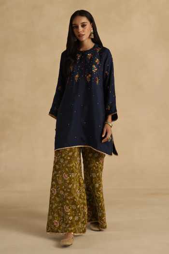 Buy Begum Navy Silk, Organza Round Neck Sawai Kurta Pant Set Online at Aza Fashions Buy_Begum_Navy Silk, Organza Round Neck Sawai Kurta Pant Set _Online_at_Aza_Fashions