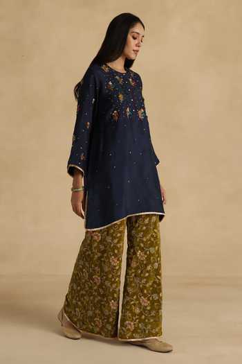 Begum Navy Silk, Organza Round Neck Sawai Kurta Pant Set at Aza Fashions Begum_Navy Silk, Organza Round Neck Sawai Kurta Pant Set _at_Aza_Fashions