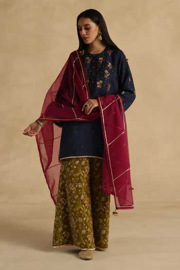 Begum Sawai Kurta Pant Set 