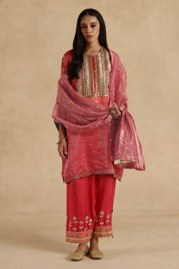 Begum_Pink Silk, Tissue Round Neck Bindiya Kurta Pant Set _Online_at_Aza_Fashions