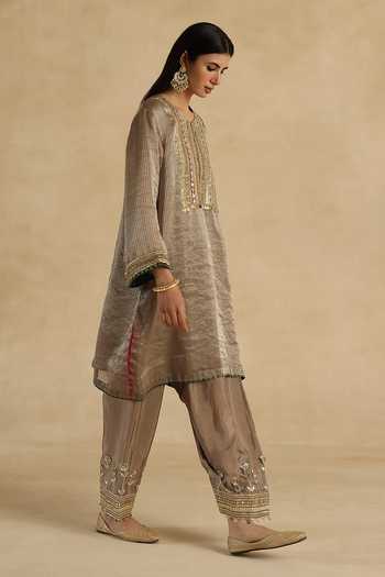 Shop_Begum_Grey Silk, Tissue Round Neck Bindiya Kurta Pant Set _Online_at_Aza_Fashions