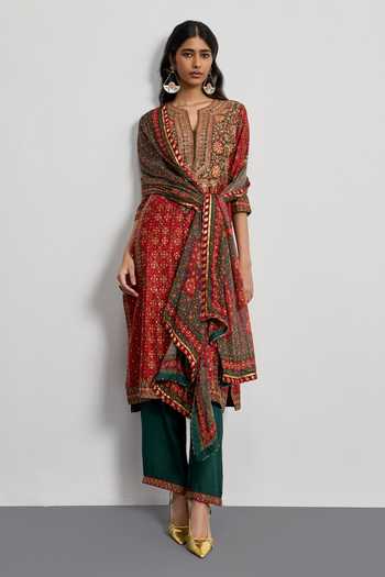 Buy RI.Ritu Kumar Burgundy Silk, Chanderi, Cotton, Crepe, Viscose, Rayon, Bagh Print Kurta Set Buy_RI.Ritu Kumar_Burgundy Silk, Chanderi, Cotton, Crepe, Viscose, Rayon, Bagh Print Kurta Set