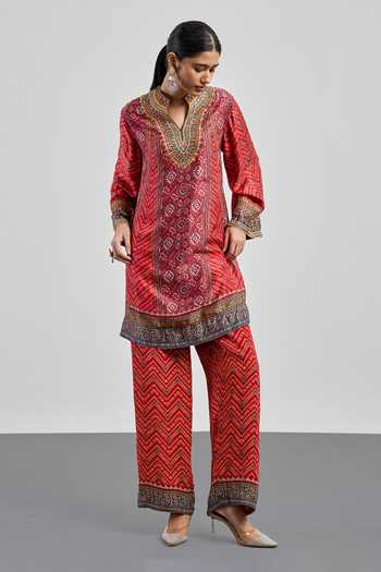 Shop RI.Ritu Kumar Red Silk, Rayon, Crepe V-neck Ajrakh Print Kurta And Pant Set Online at Aza Fashions Shop_RI.Ritu Kumar_Red Silk, Rayon, Crepe V-neck Ajrakh Print Kurta And Pant Set _Online_at_Aza_Fashions
