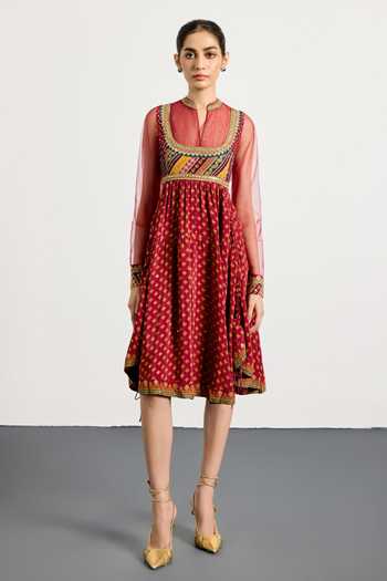 Buy RI.Ritu Kumar Maroon Crepe, Viscose, Rayon V-neck Gulzar Garden Print Dress Online at Aza Fashions Buy_RI.Ritu Kumar_Maroon Crepe, Viscose, Rayon V-neck Gulzar Garden Print Dress _Online_at_Aza_Fashions