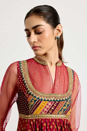 RI.Ritu Kumar Maroon Crepe, Viscose, Rayon V-neck Gulzar Garden Print Dress at Aza Fashions RI.Ritu Kumar_Maroon Crepe, Viscose, Rayon V-neck Gulzar Garden Print Dress _at_Aza_Fashions