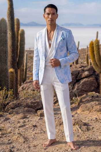 Buy Bubber Couture Blue Linen Airen Tie Dye Pattern Blazer Buy_Bubber Couture_Blue Linen Airen Tie Dye Pattern Blazer