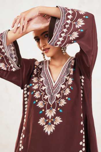 Miku Kumar_Brown Crepe V-neck Vyona Kurta Farsi Salwar Set _at_Aza_Fashions