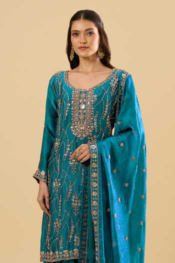 Buy Samyukta Singhania Blue Satin Sequins, Zari, Stones Scoop Neck Embroidered Kurta Set Online at Aza Fashions Buy_Samyukta Singhania_Blue Satin Sequins, Zari, Stones Scoop Neck Embroidered Kurta Set _Online_at_Aza_Fashions