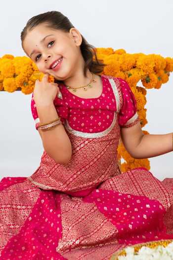 JILMIL DREAMWEAR_Pink Silk Zari Work Lehenga Set _Online_at_Aza_Fashions